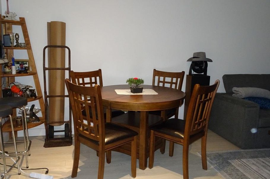 206 3660 Vanness Avenue Vancouver, BC - 5