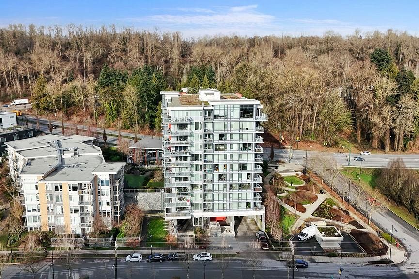 903 3281 E Kent Avenue North Vancouver, BC - 35