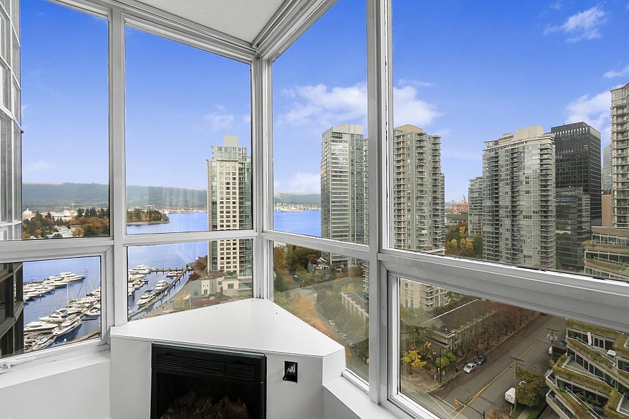 1704 555 Jervis Street Vancouver, BC - 10