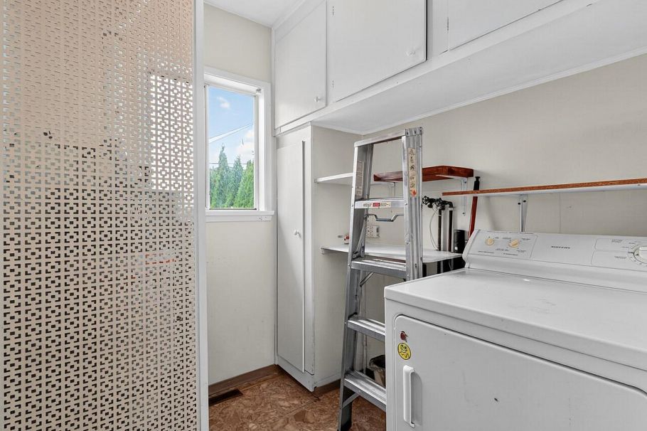 3069 E 18th Avenue Vancouver, BC - 17