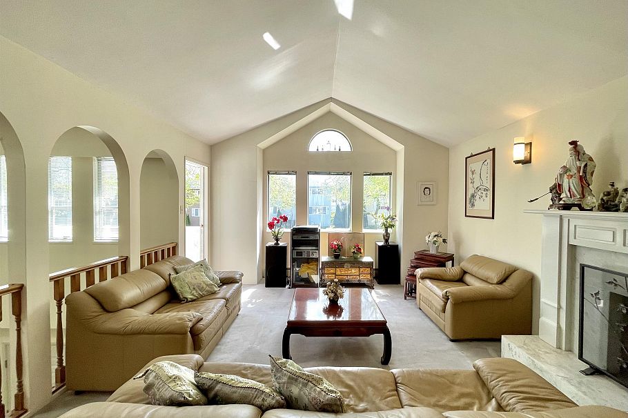 937 W 18th Avenue Vancouver, BC - 4