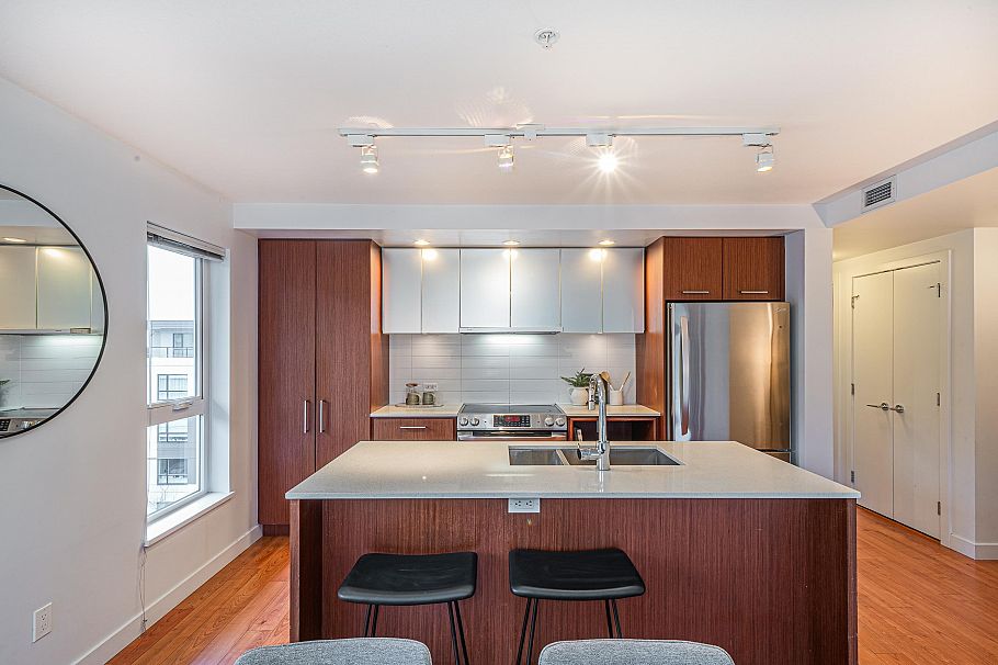 416 221 E 3rd Street North Vancouver, BC - 31