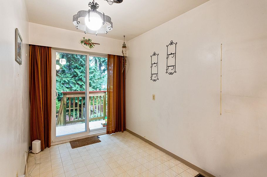 4390 Hoskins Road North Vancouver, BC - 9