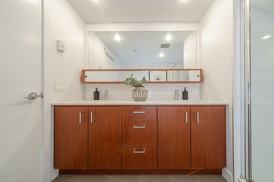 416 221 E 3rd Street North Vancouver, BC - 25