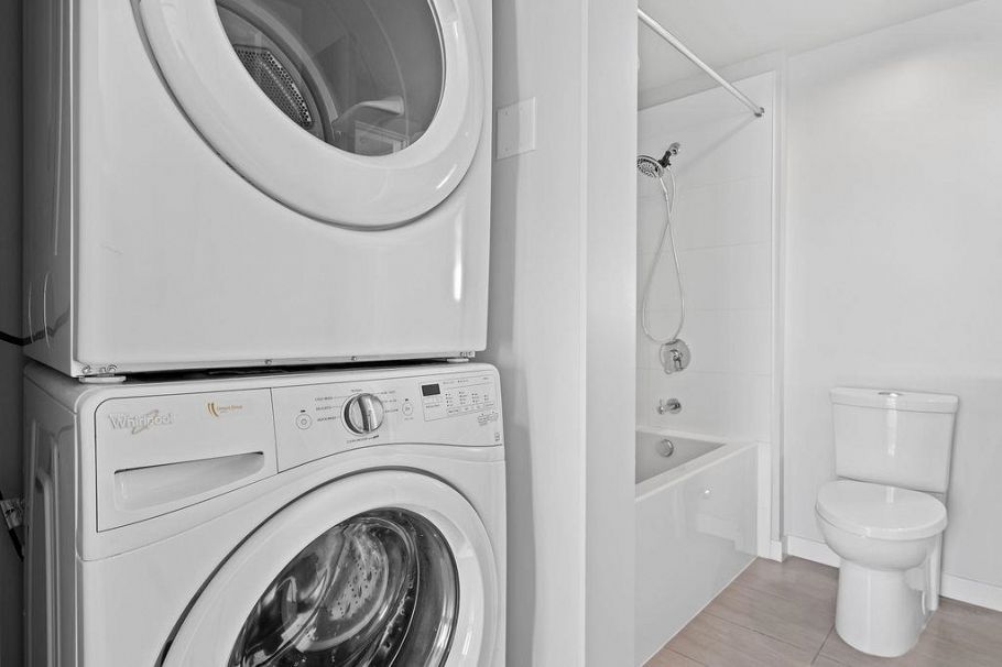 903 3281 E Kent Avenue North Vancouver, BC - 20