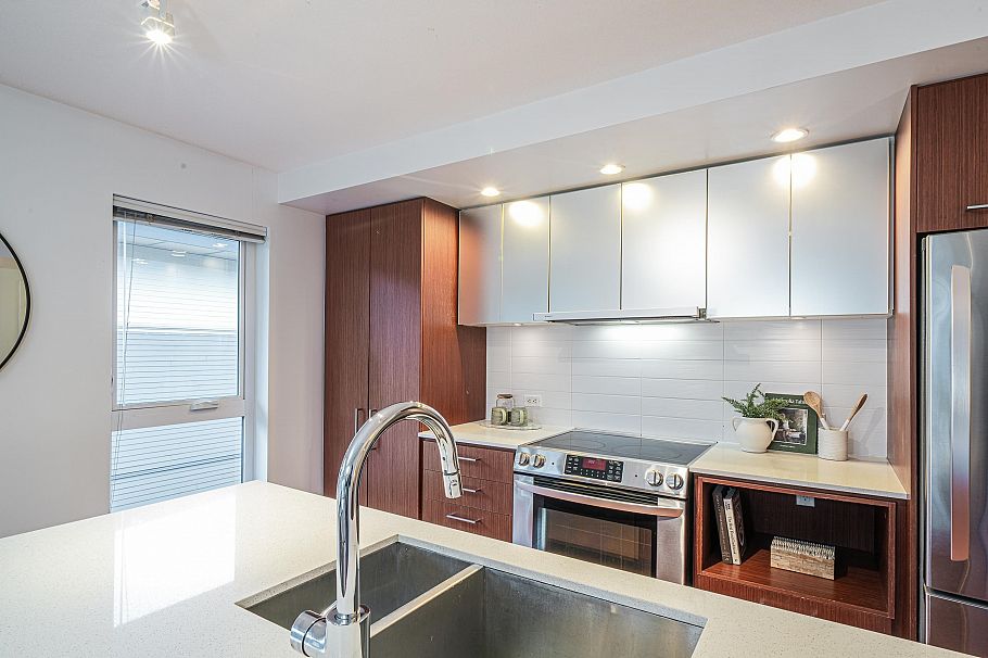 416 221 E 3rd Street North Vancouver, BC - 8