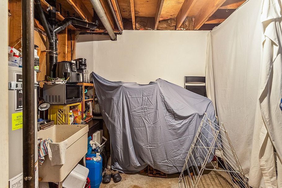 4390 Hoskins Road North Vancouver, BC - 33