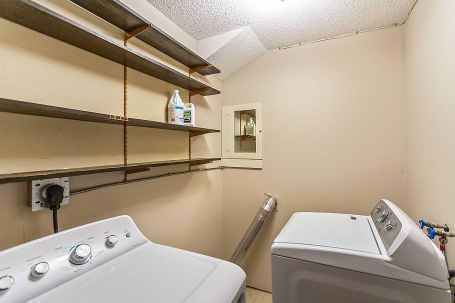 4390 Hoskins Road North Vancouver, BC - 32