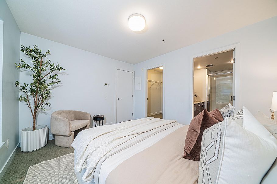 416 221 E 3rd Street North Vancouver, BC - 22