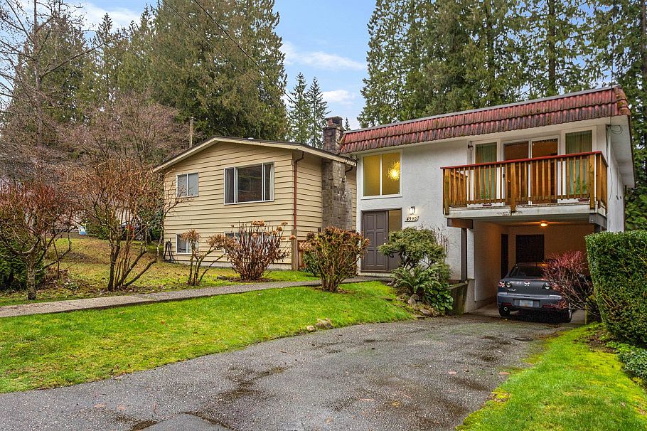 4390 Hoskins Road North Vancouver, BC - 1