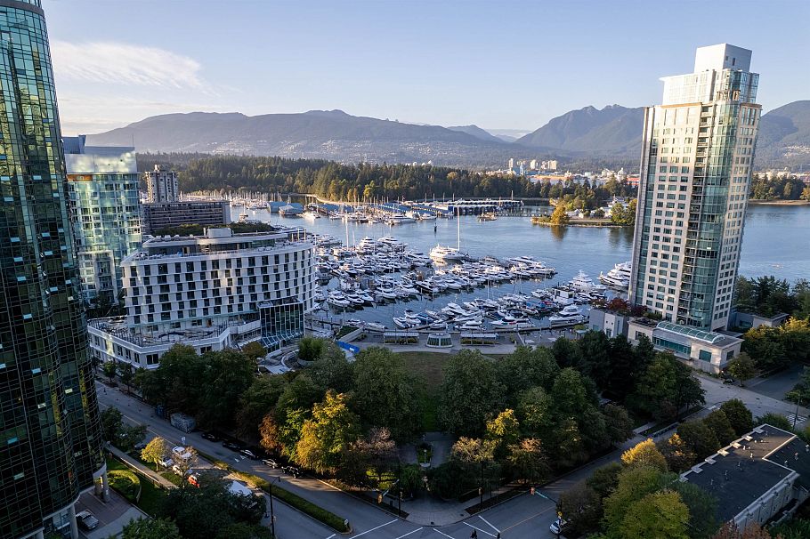 2904 1238 Melville Street Vancouver, BC - 3