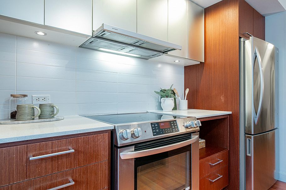 416 221 E 3rd Street North Vancouver, BC - 33