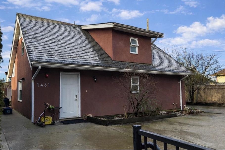 1435 E 30th Avenue Vancouver, BC - 4