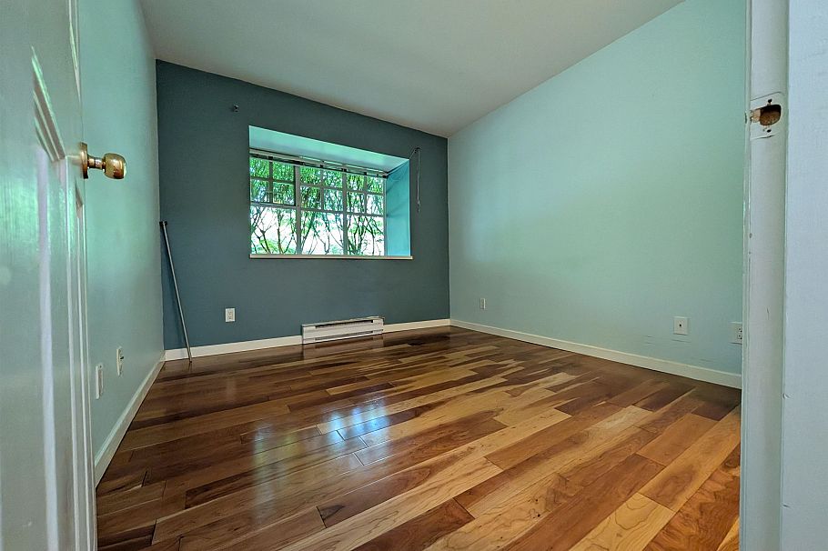 104 5880 Hampton Place Vancouver, BC - 10