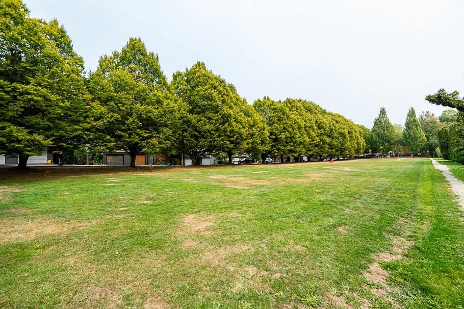 1796 W 14th Avenue Vancouver, BC - 19