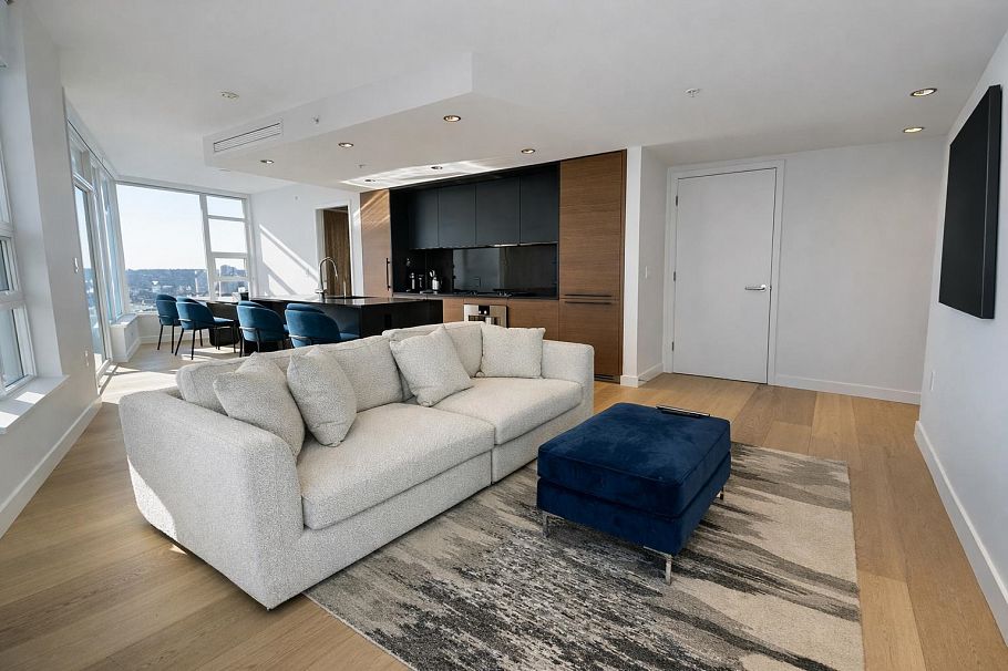 3309 1289 Hornby Street Vancouver, BC - 1