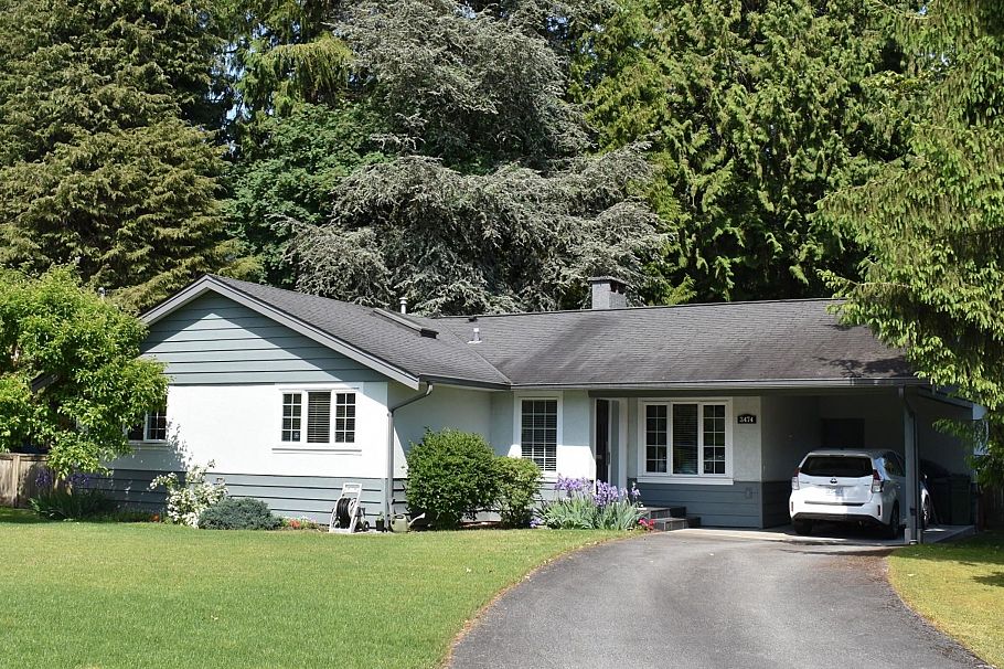 3474 Greentree Lane North Vancouver, BC - 1