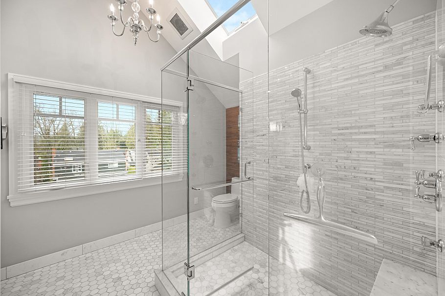 5869 Dunbar Street Vancouver, BC - 23