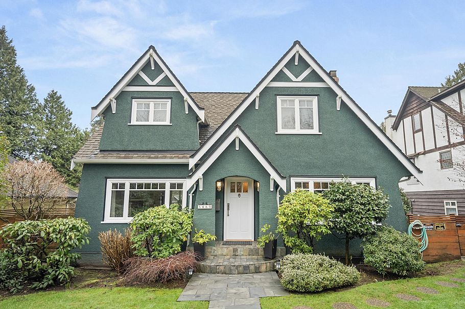 5869 Dunbar Street Vancouver, BC - 1