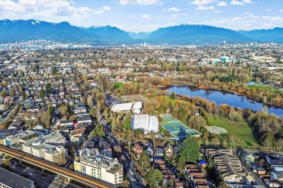 3485 Victoria Drive Vancouver, BC - 29