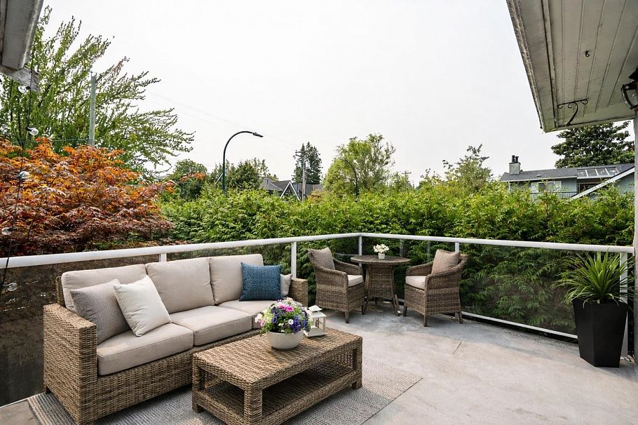 1796 W 14th Avenue Vancouver, BC - 15