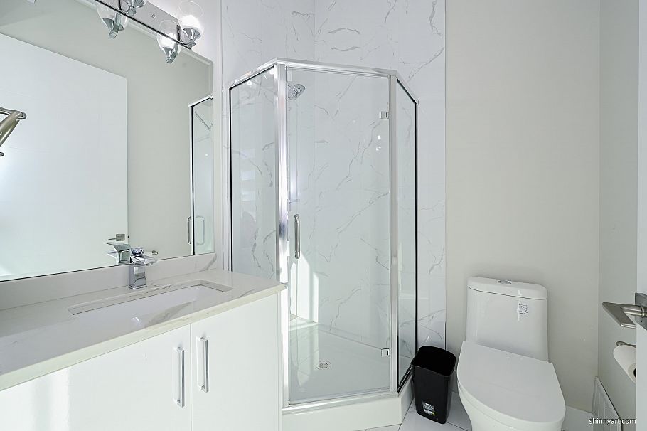 4737 Gothard Street Vancouver, BC - 17