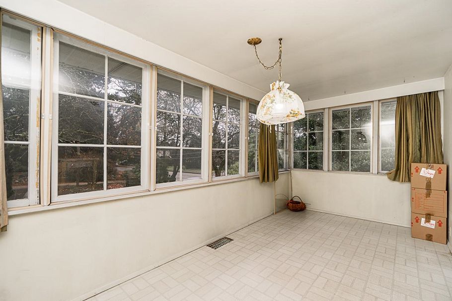 1204 Grand Boulevard North Vancouver, BC - 13