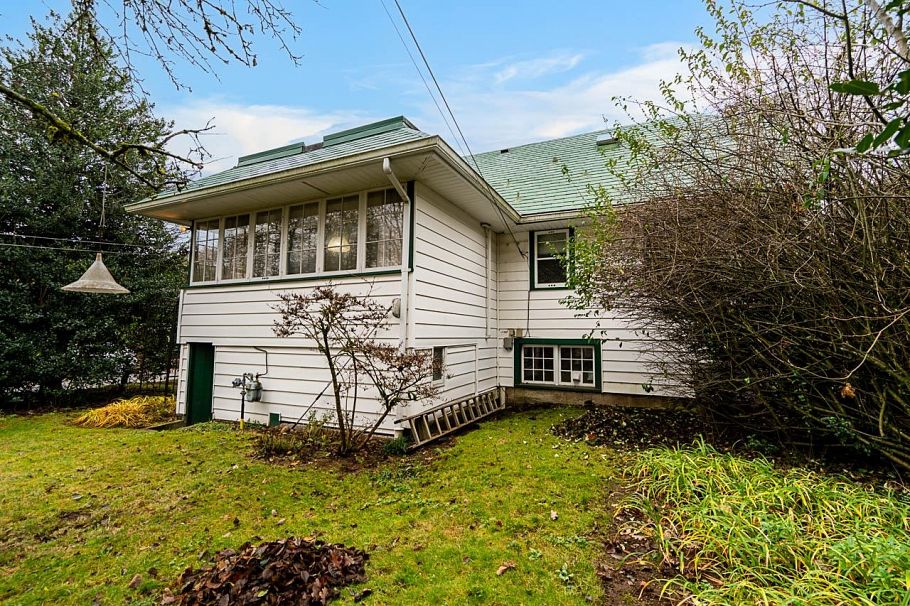 1204 Grand Boulevard North Vancouver, BC - 33