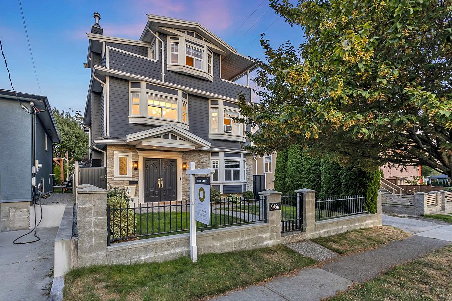6450 St. George Street Vancouver, BC - 6