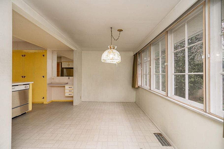 1204 Grand Boulevard North Vancouver, BC - 14