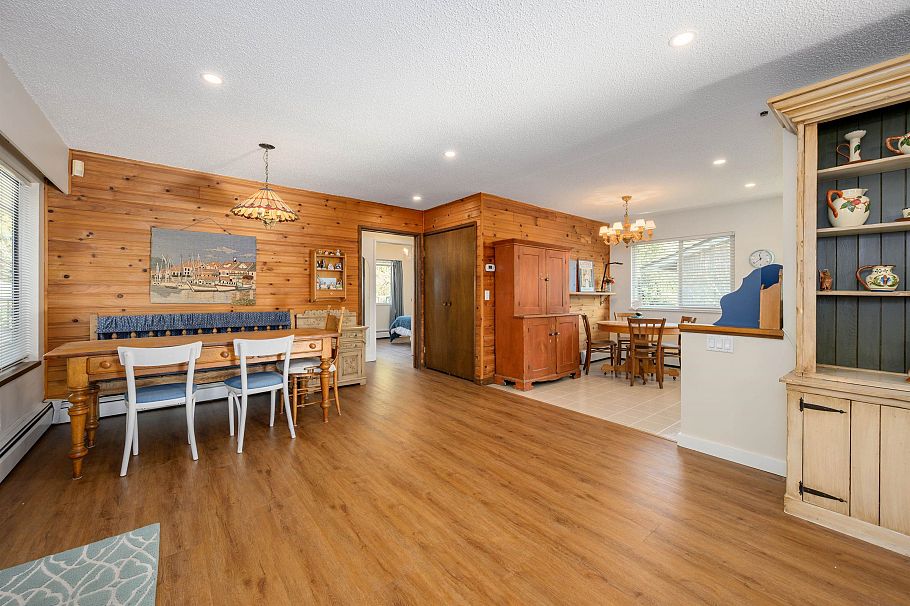 1720 Scott Road North Vancouver, BC - 5