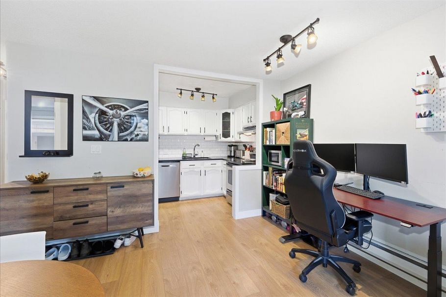 306 1864 Frances Street Vancouver, BC - 8