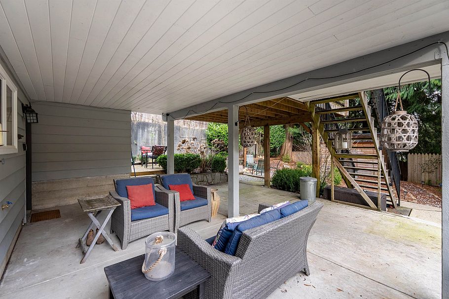 3642 Sykes Road North Vancouver, BC - 33