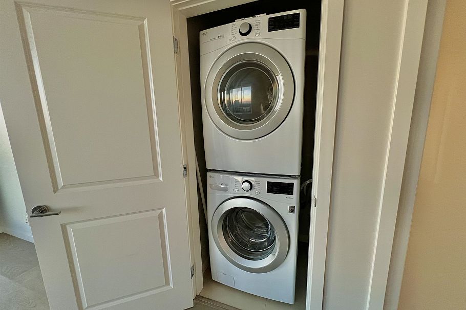 1602 3487 Binning Road Vancouver, BC - 12