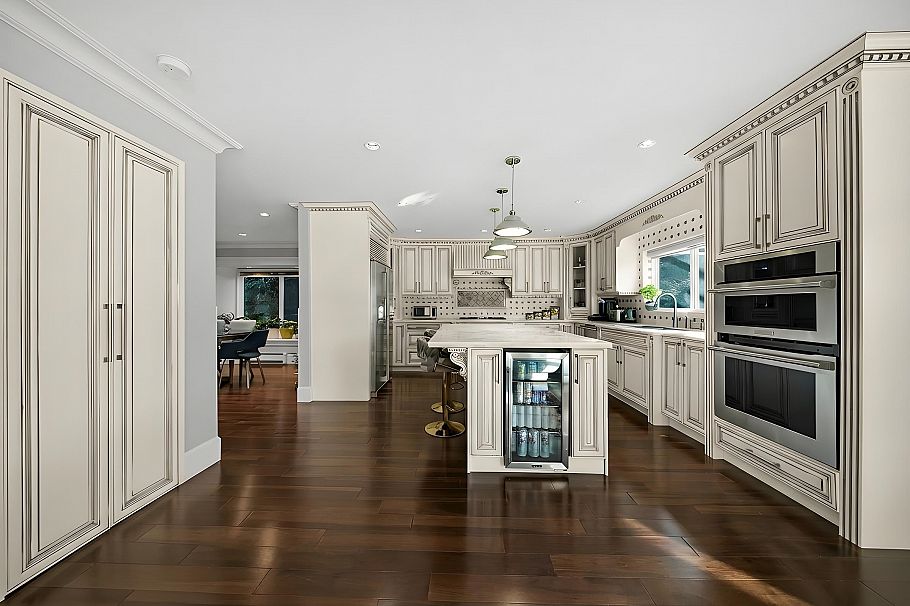 3263 Norwood Avenue North Vancouver, BC - 6