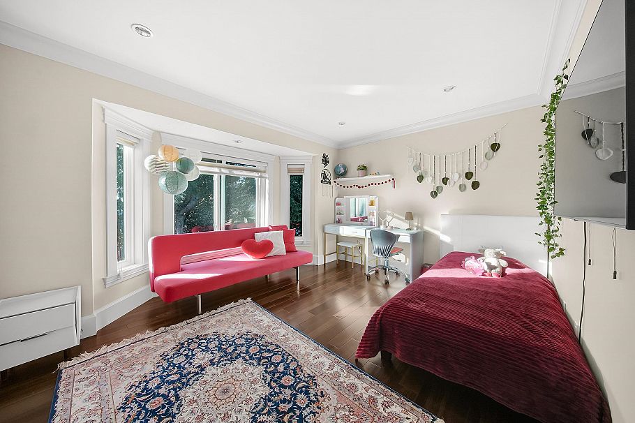 3263 Norwood Avenue North Vancouver, BC - 31