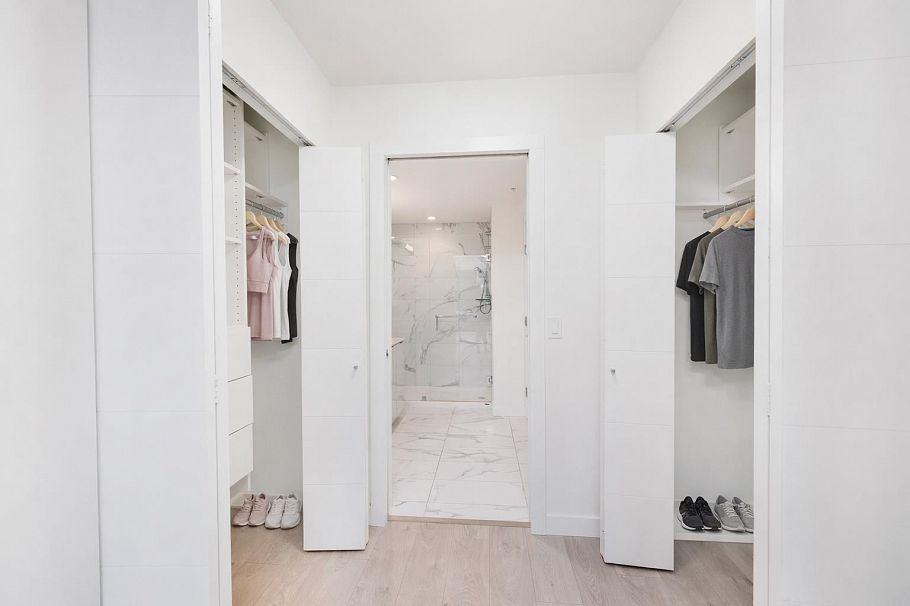 116 108 E 8th Street North Vancouver, BC - 3