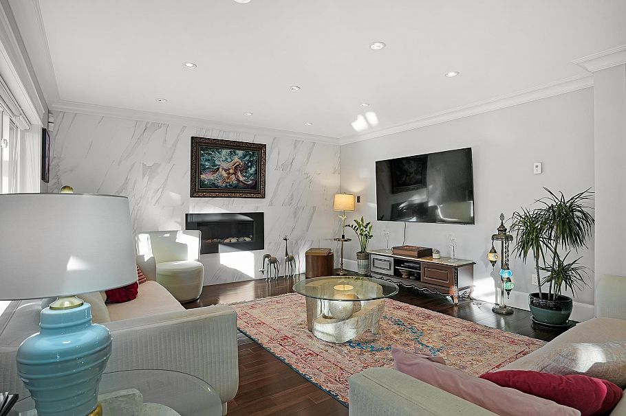 3263 Norwood Avenue North Vancouver, BC - 5