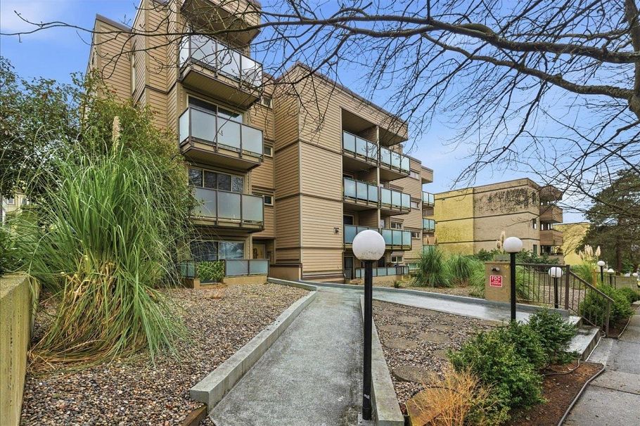 306 1864 Frances Street Vancouver, BC - 21