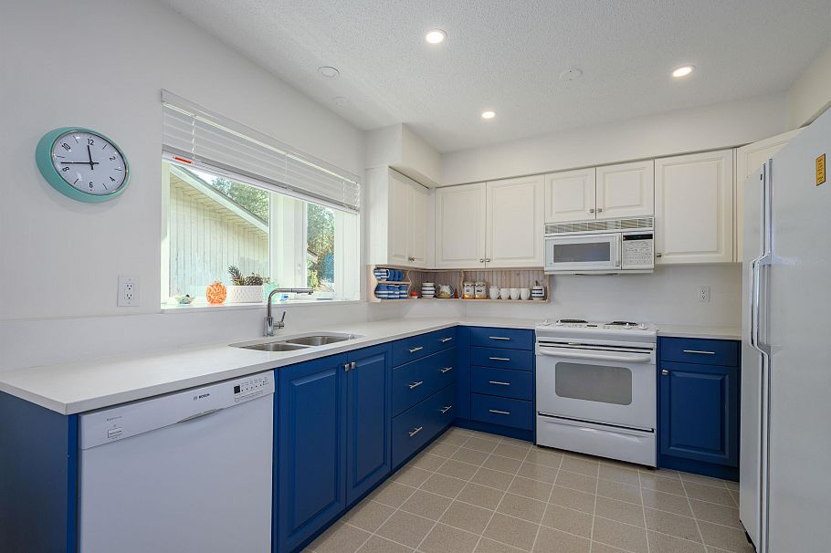 1720 Scott Road North Vancouver, BC - 7