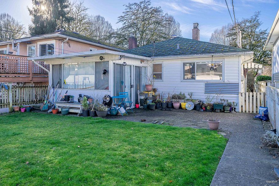 5324 Rhodes Street Vancouver, BC - 6