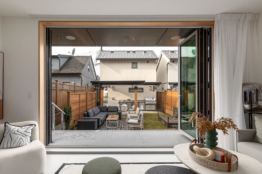 4717 Lanark Street Vancouver, BC - 18