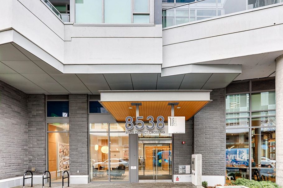 1702 8538 River District Crossing Vancouver, BC - 2