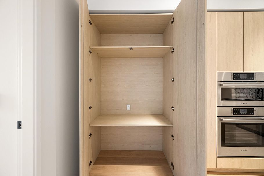 520 2471 St George Street Vancouver, BC - 9