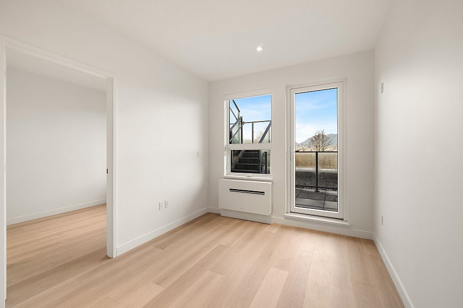 520 2471 St George Street Vancouver, BC - 12