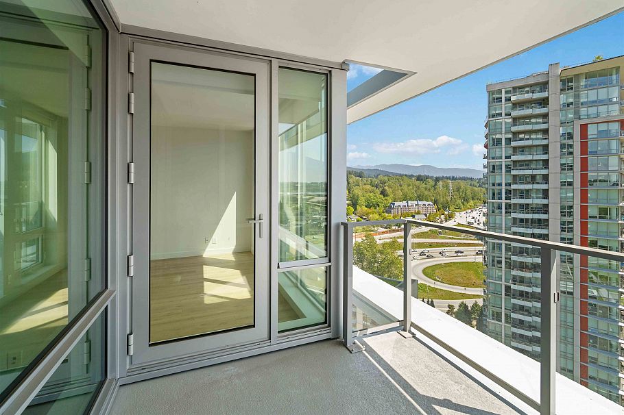 2304 1500 Fern Street North Vancouver, BC - 27