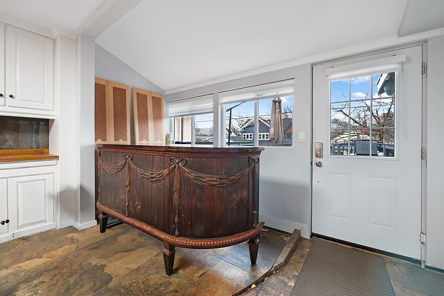 2675 Dundas Street Vancouver, BC - 17