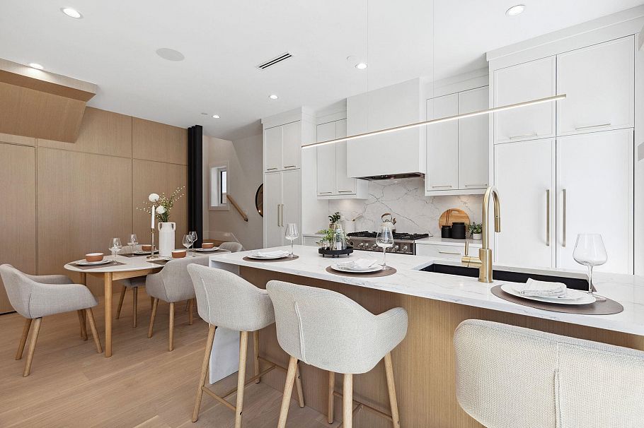 #2 2244 E 11th Avenue Vancouver, BC - 17