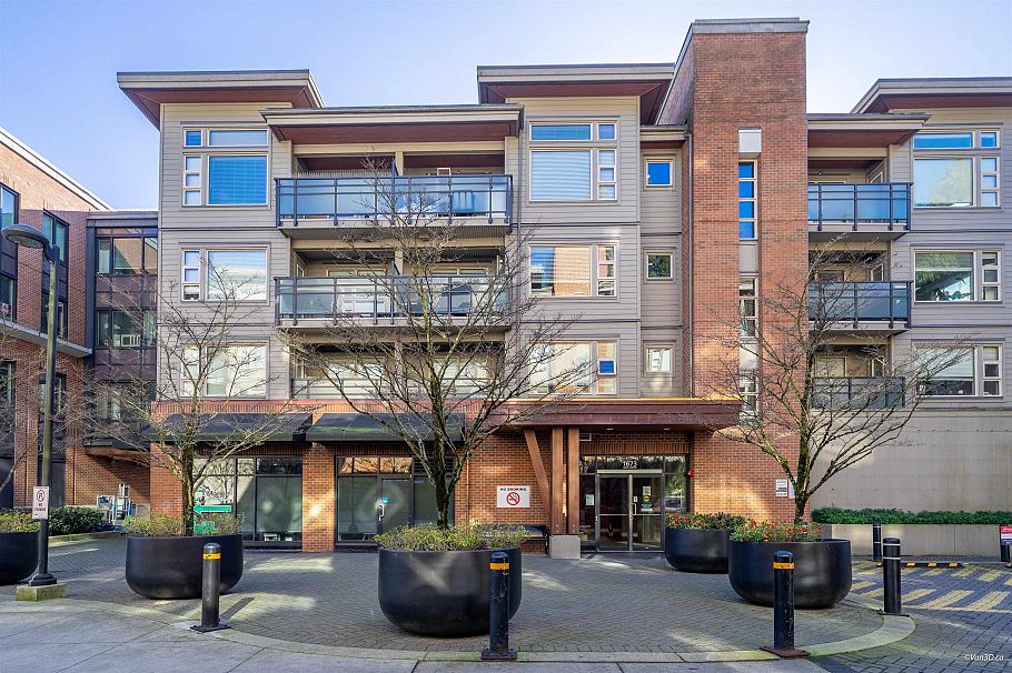 408 1673 Lloyd Avenue North Vancouver, BC - 3