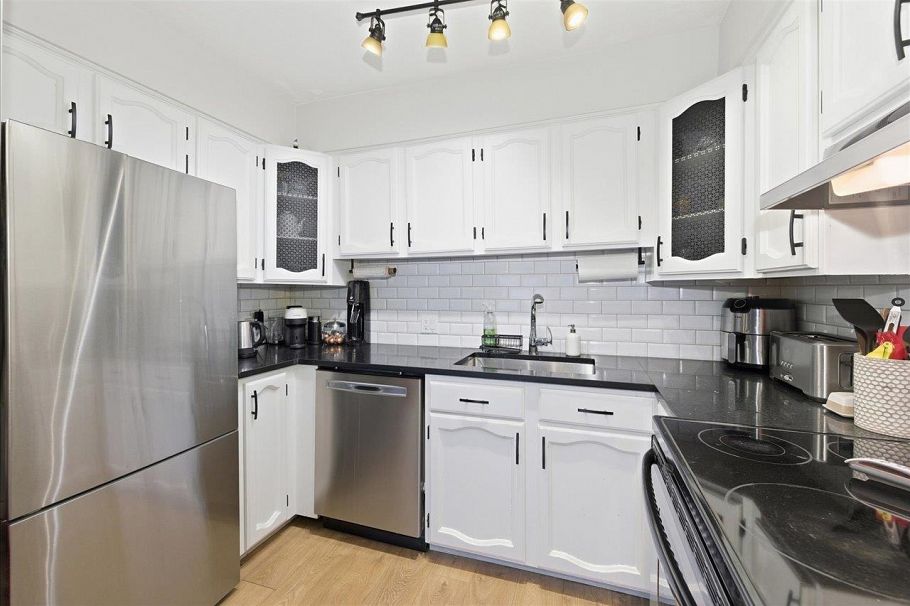 306 1864 Frances Street Vancouver, BC - 6